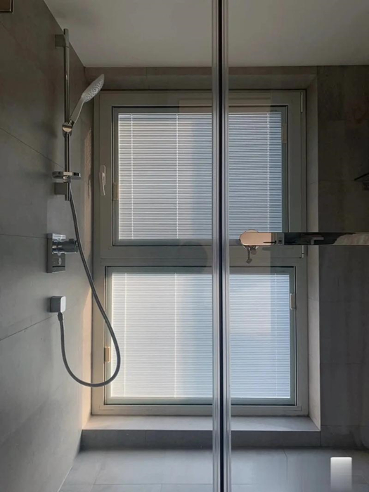 单玻磁控百叶窗安装